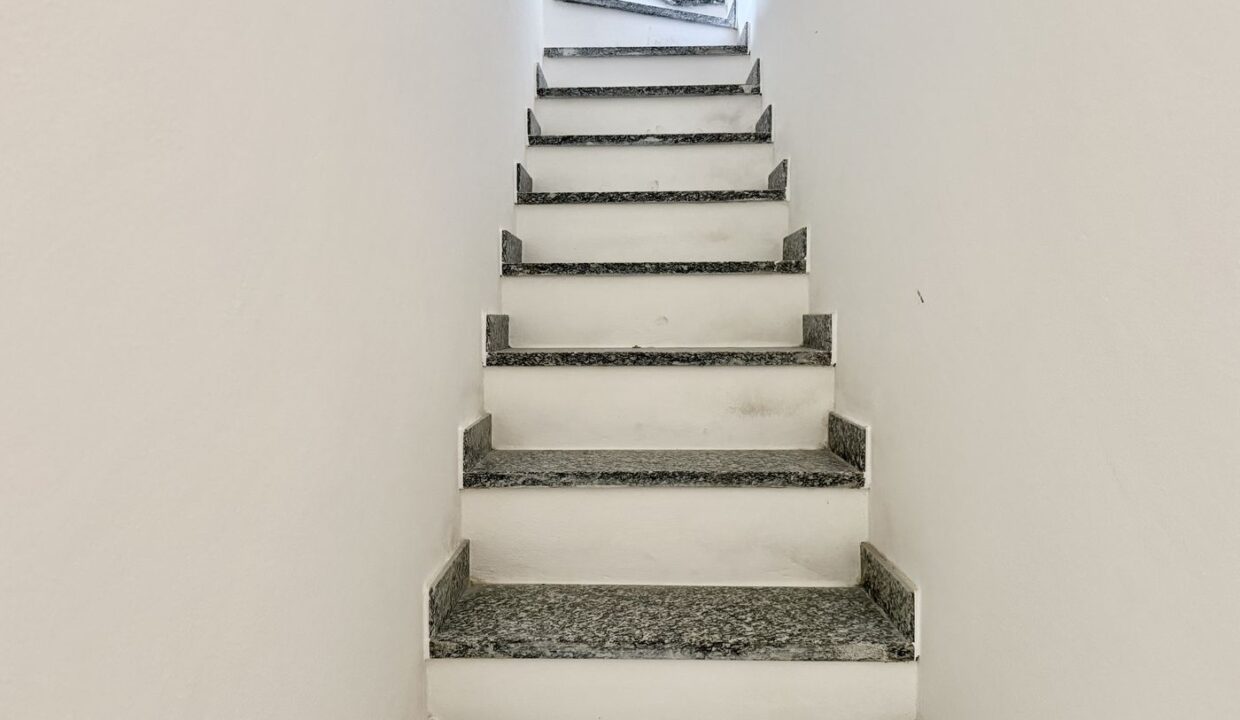 Lago Como Gravedona ed Uniti Appartamento con Garage