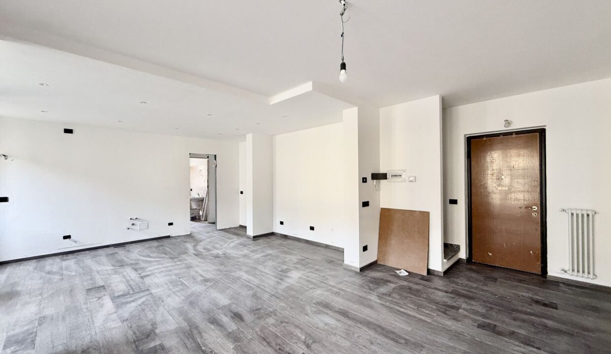 Lago Como Gravedona ed Uniti Appartamento con Garage