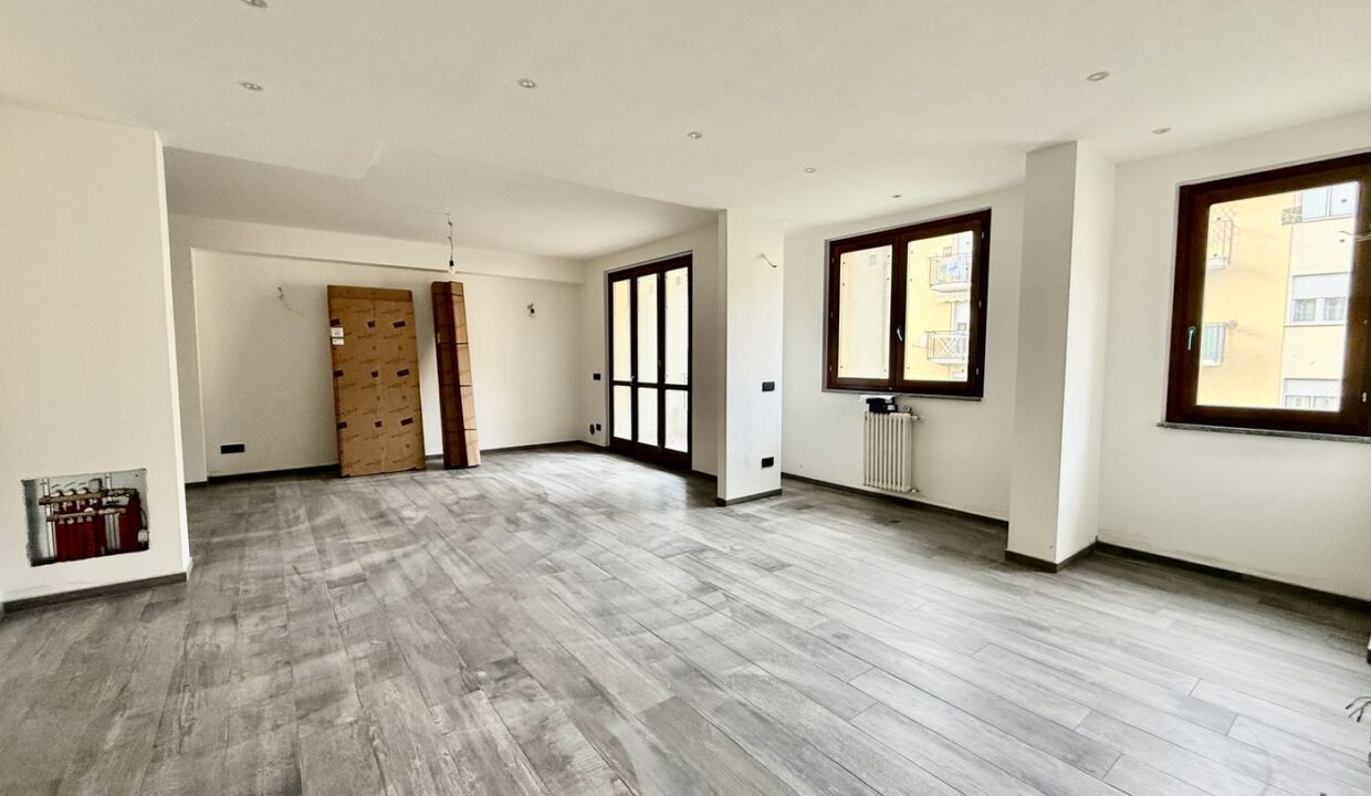 Lago Como Gravedona ed Uniti Appartamento con Garage