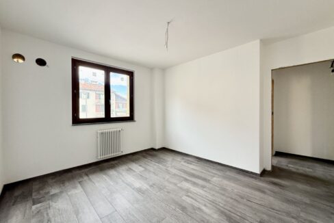 Lago Como Gravedona ed Uniti Appartamento con Garage