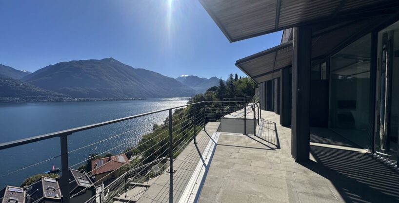 Appartamento Moderno Cremia con Terrazzi