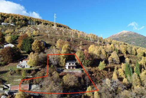 Casa Indipendente Gera Lario Collinare con Terreno