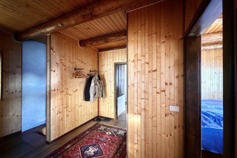 Casa Indipendente Gera Lario Collinare con Terreno