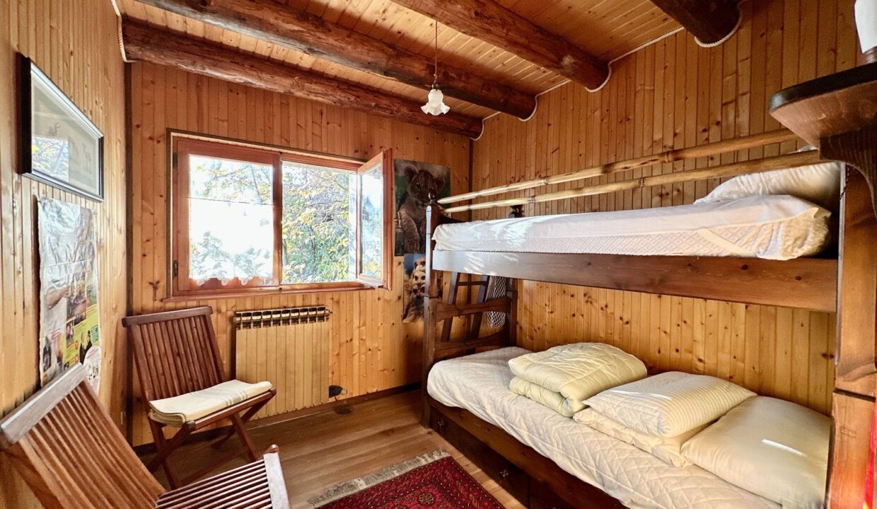 Casa Indipendente Gera Lario Collinare con Terreno