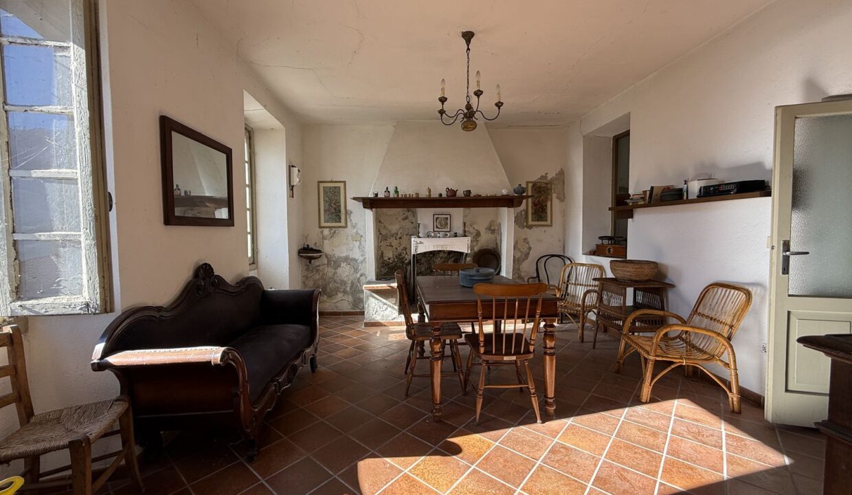 Casa Indipendente Gravedona ed Uniti con Giardino Vista Lago