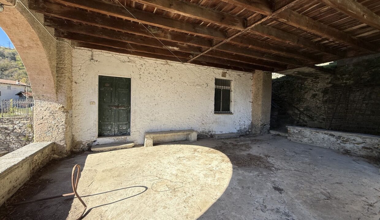 Casa Indipendente Gravedona ed Uniti con Giardino Vista Lago