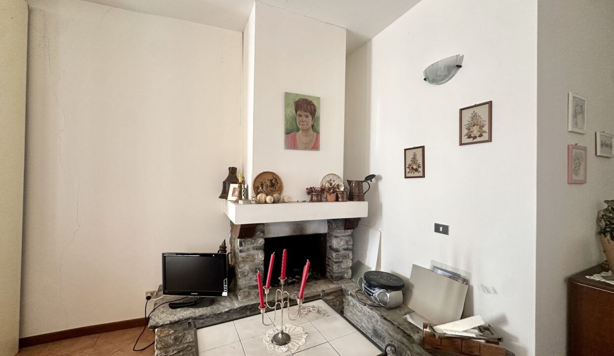 Casa Gravedona ed Uniti con Balcone Vista Lago