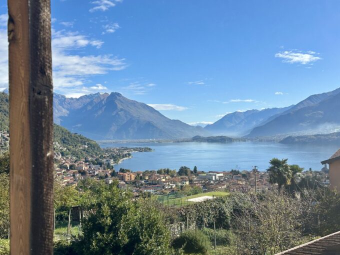 Casa Gravedona ed Uniti con Balcone Vista Lago