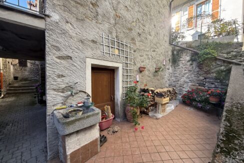 Casa Gravedona ed Uniti con Balcone Vista Lago