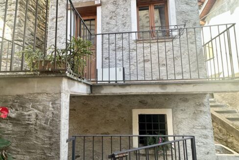 Casa Gravedona ed Uniti con Balcone Vista Lago