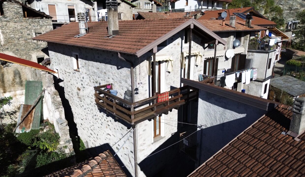 Casa Gravedona ed Uniti con Balcone Vista Lago