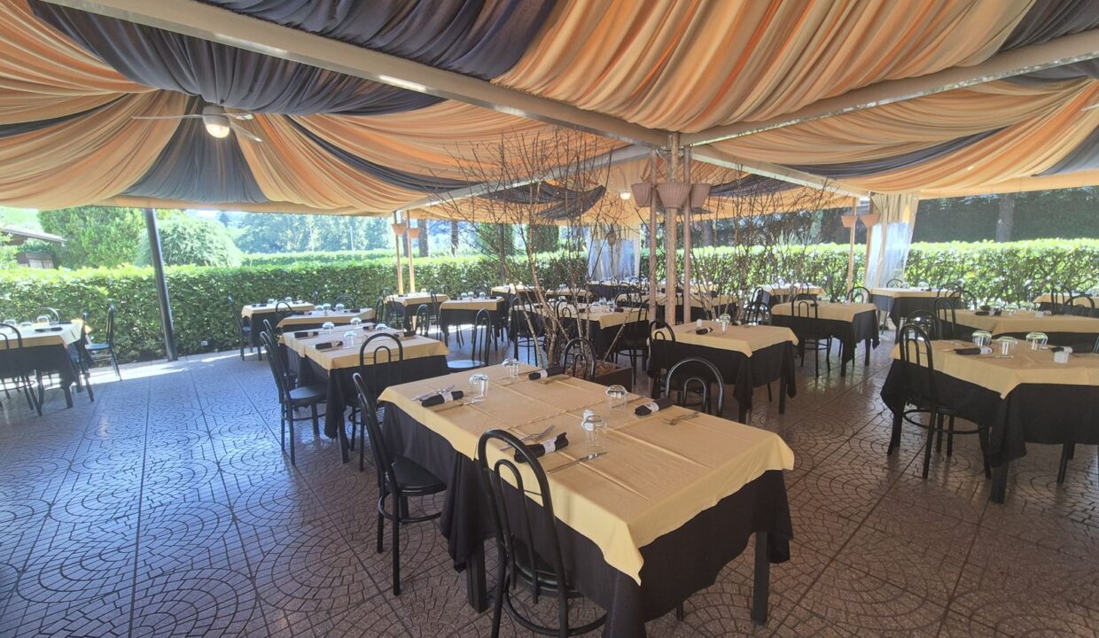 Ristorante storico in vendita Fino Mornasco - Como