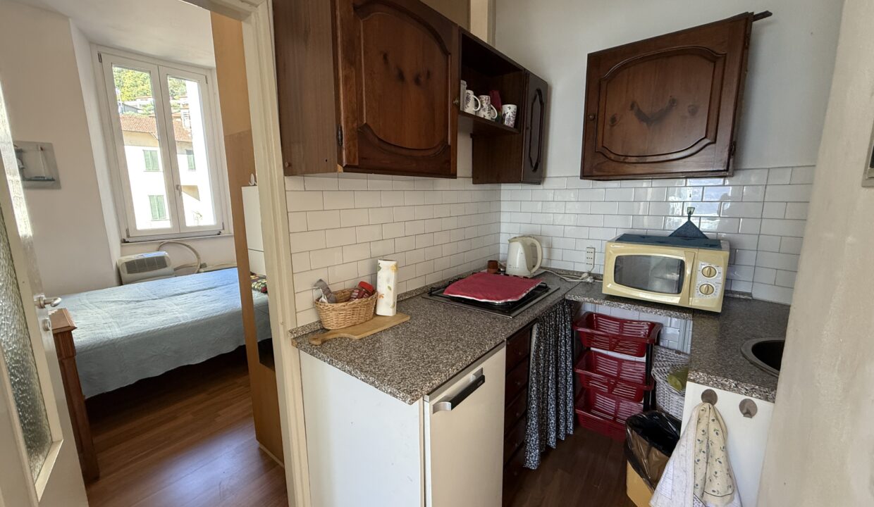 Sala Comacina Appartamento con Balcone e Vista Lago 13