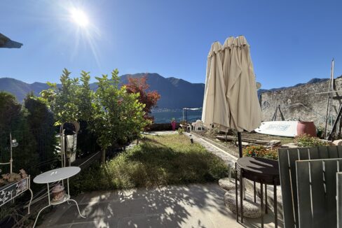 Sala Comacina Appartamento con Balcone e Vista Lago 20