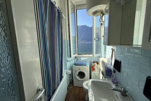 Sala Comacina Appartamento con Balcone e Vista Lago 9
