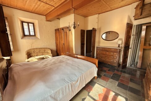 Tremezzo Porzione di Casa da Ristrutturare con Vista Lago 15