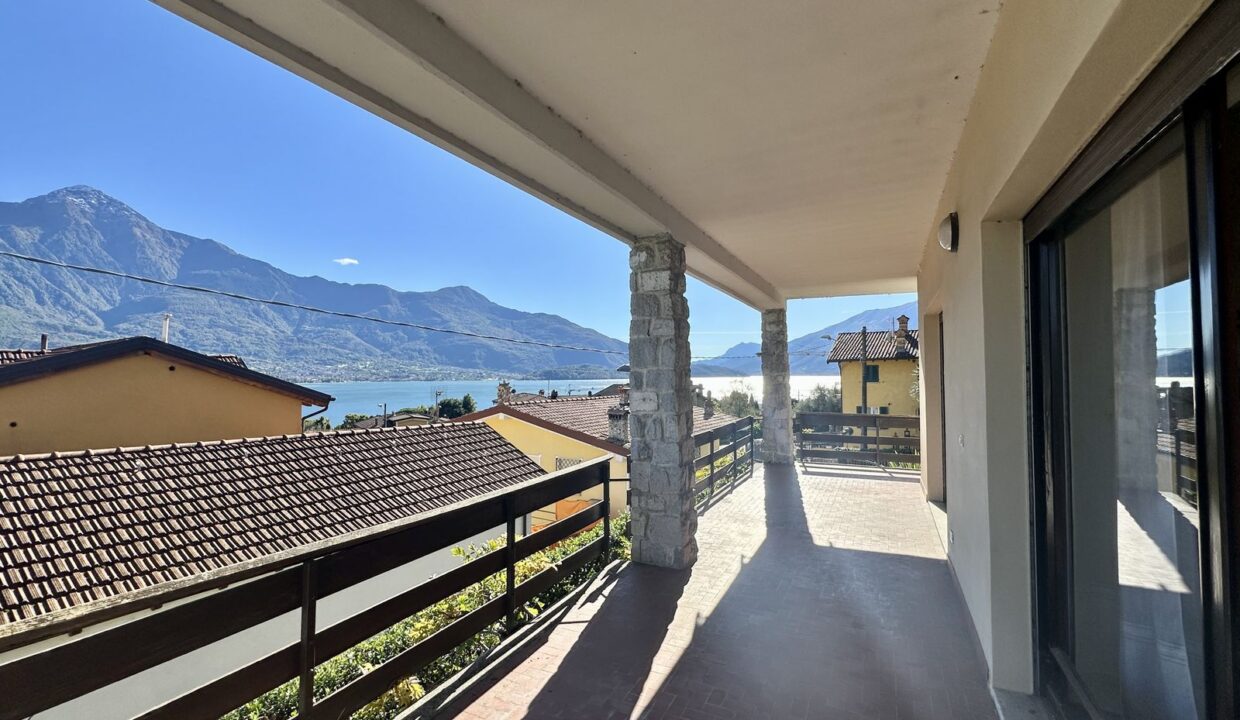 Villa Indipendente Gera Lario con Vista Lago - piano primo