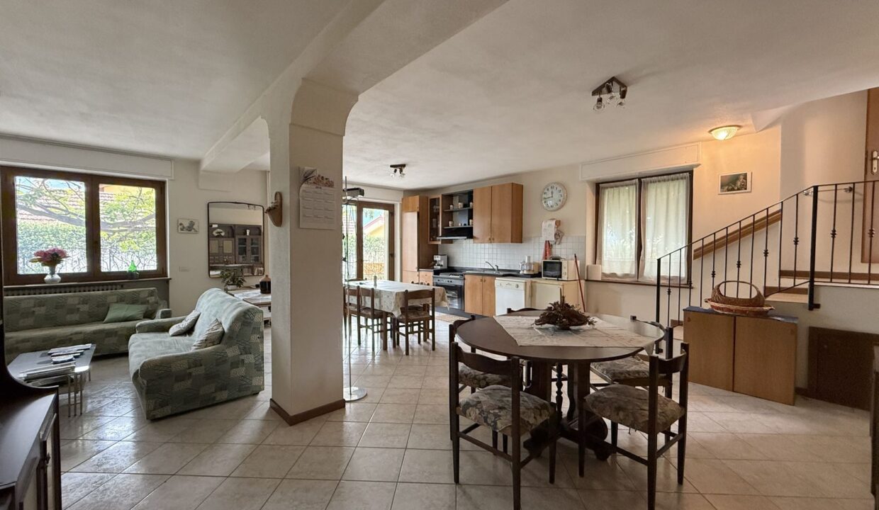 Villa Indipendente Gera Lario con Vista Lago - piano Terra