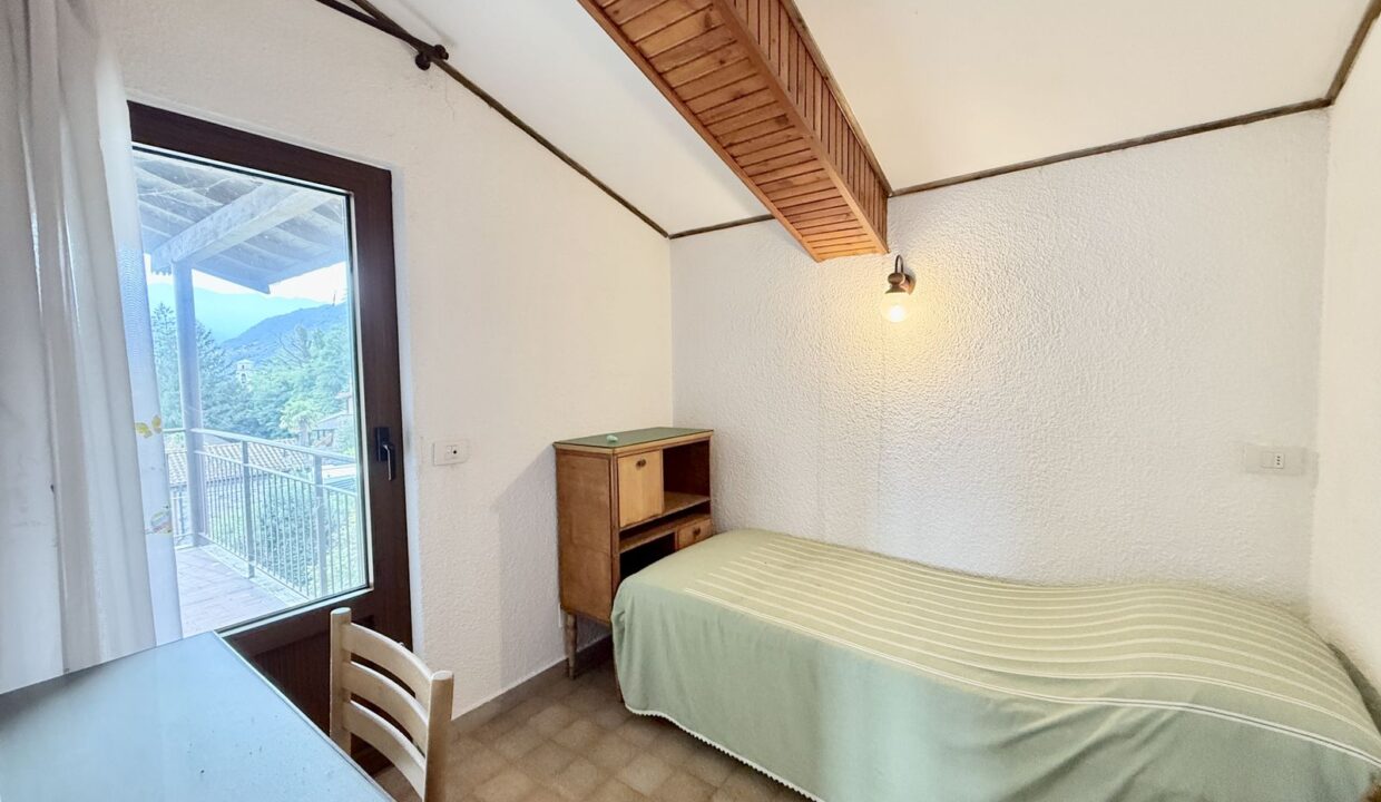 Villa Indipendente Gera Lario con Vista Lago - piano terzo