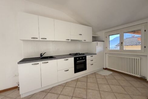 Dongo Appartamento con Terrazzo