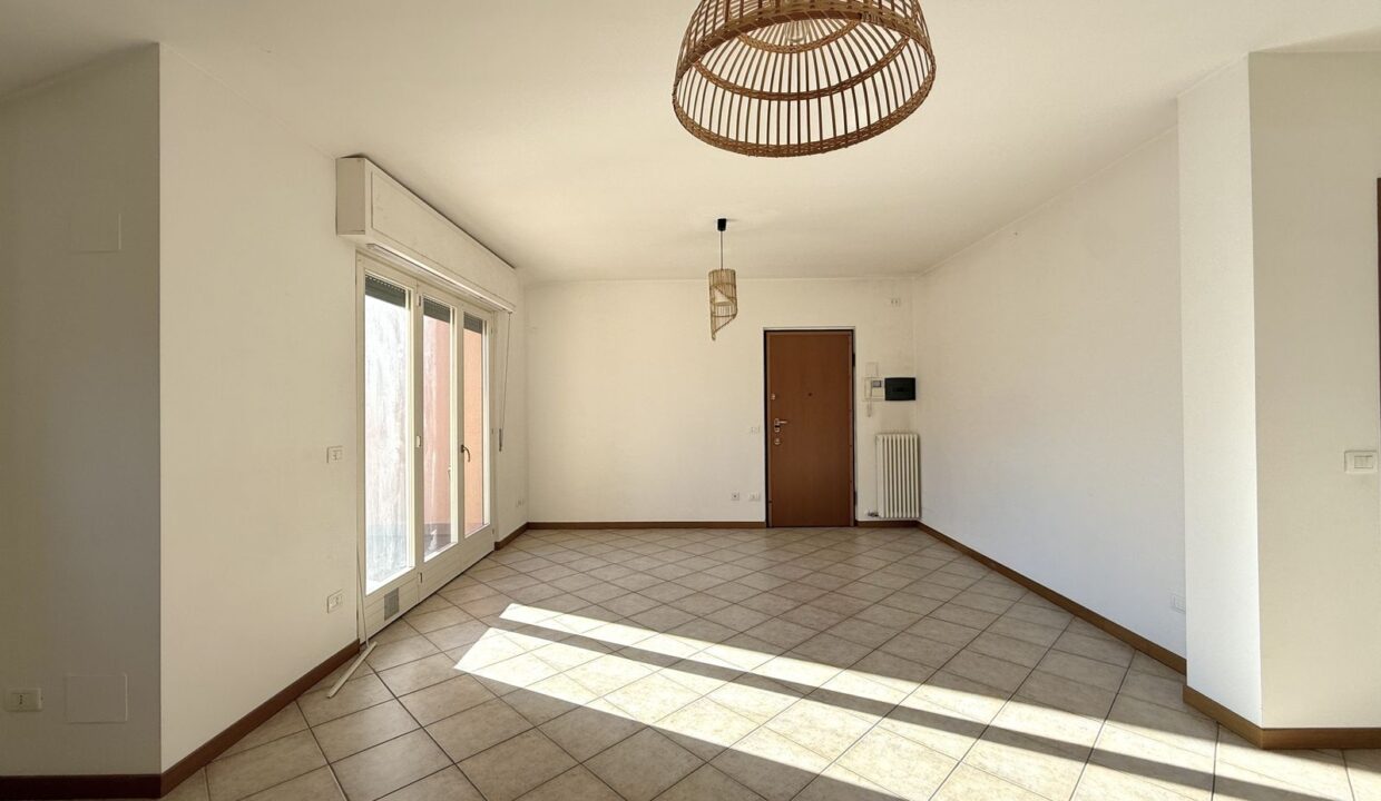 Dongo Appartamento con Terrazzo