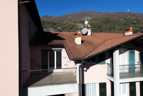 Dongo Appartamento con Terrazzo