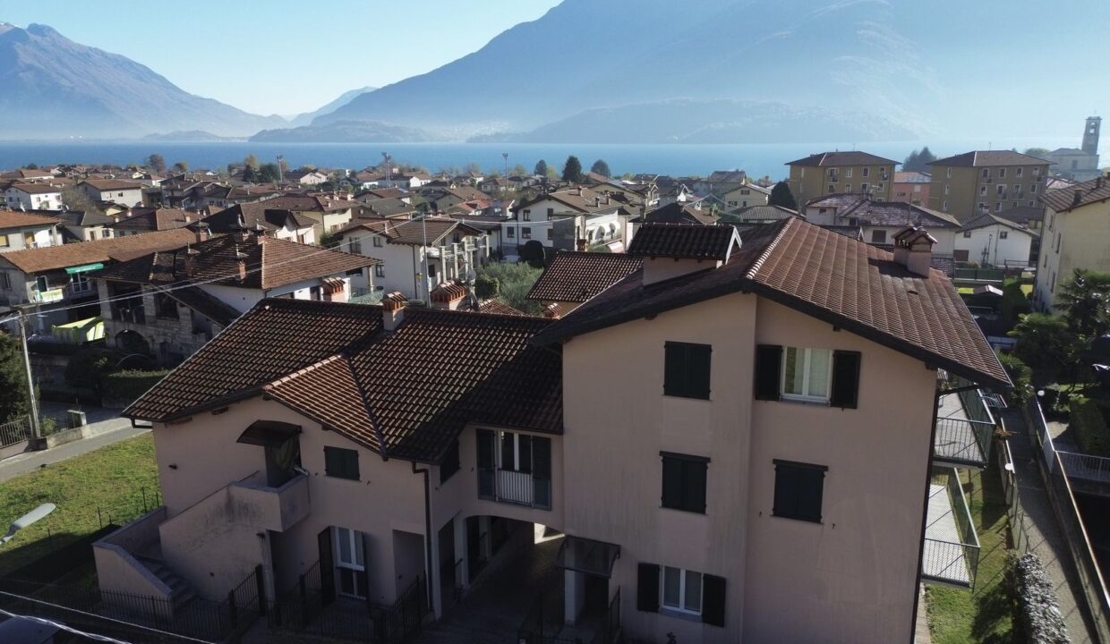 Dongo Appartamento con Terrazzo