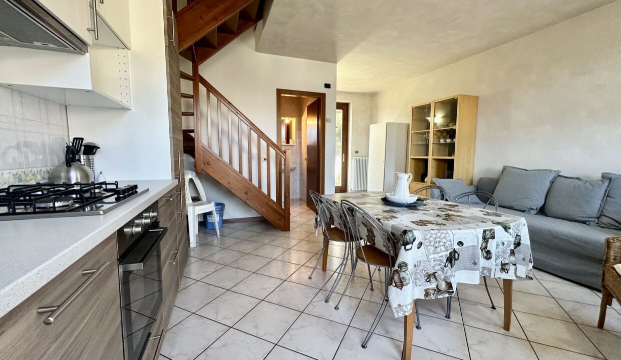 Appartamento Gravedona ed Uniti con Posto Auto