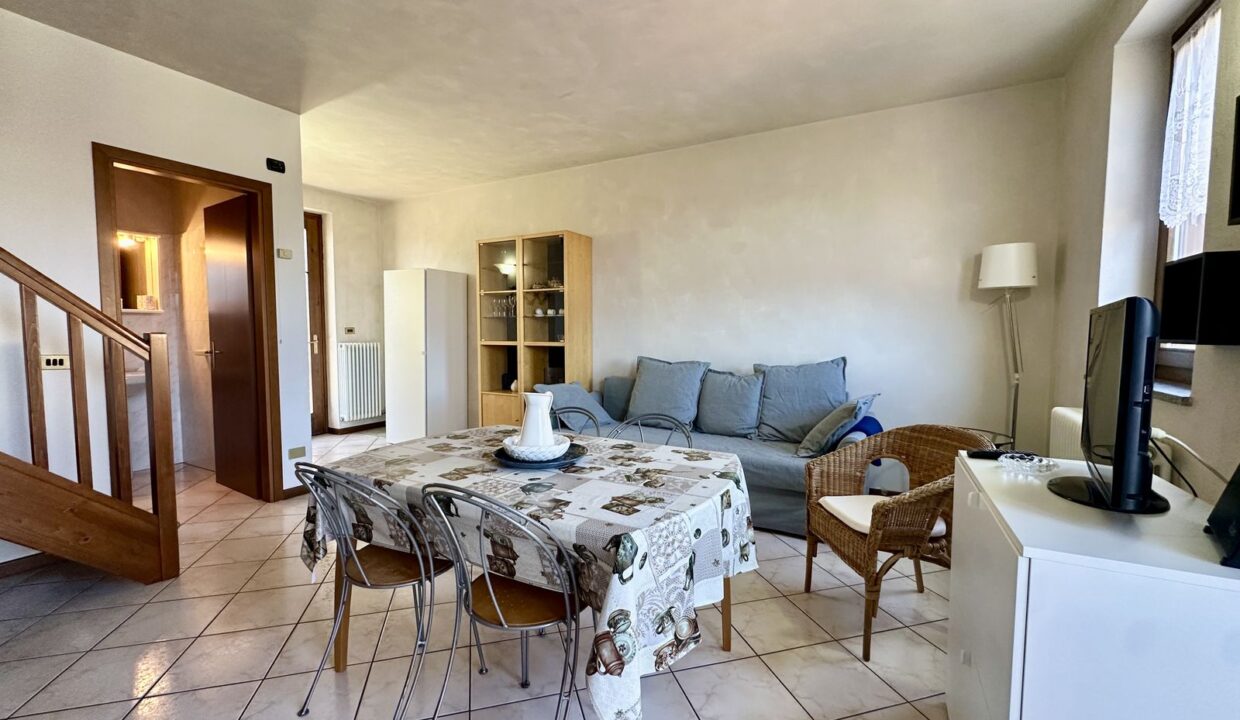 Appartamento Gravedona ed Uniti con Posto Auto