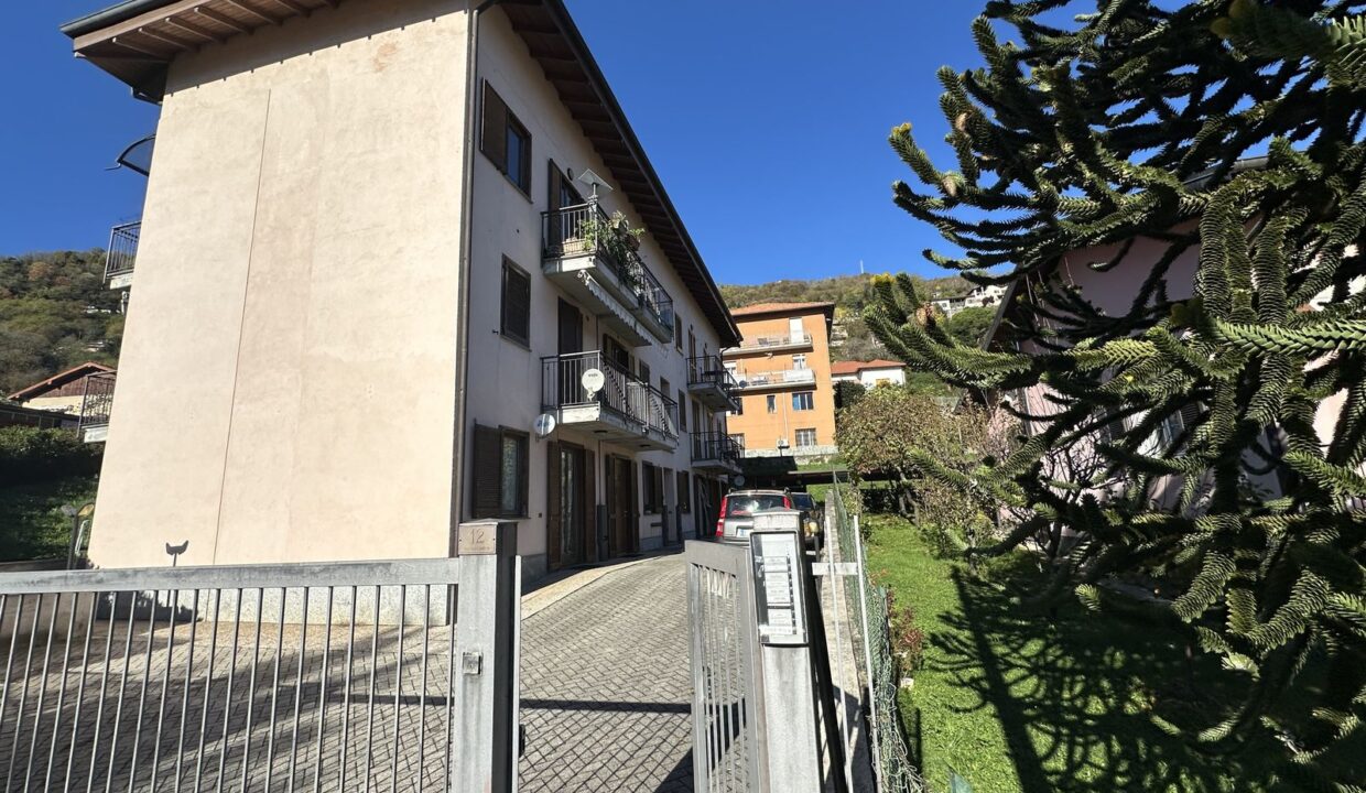 Appartamento Gravedona ed Uniti con Posto Auto