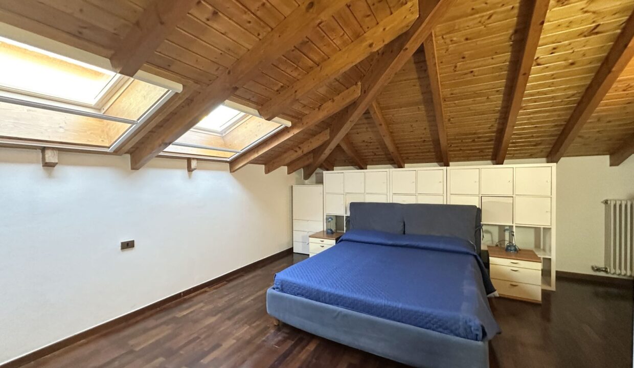 Appartamento Gravedona ed Uniti con Posto Auto