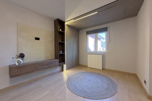 Casa Menaggio con Terrazzi e Posto Auto