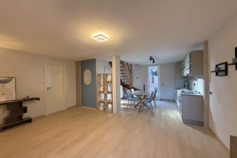 Casa Menaggio con Terrazzi e Posto Auto