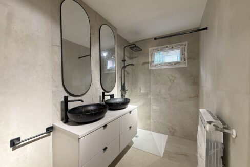 Casa Menaggio con Terrazzi e Posto Auto