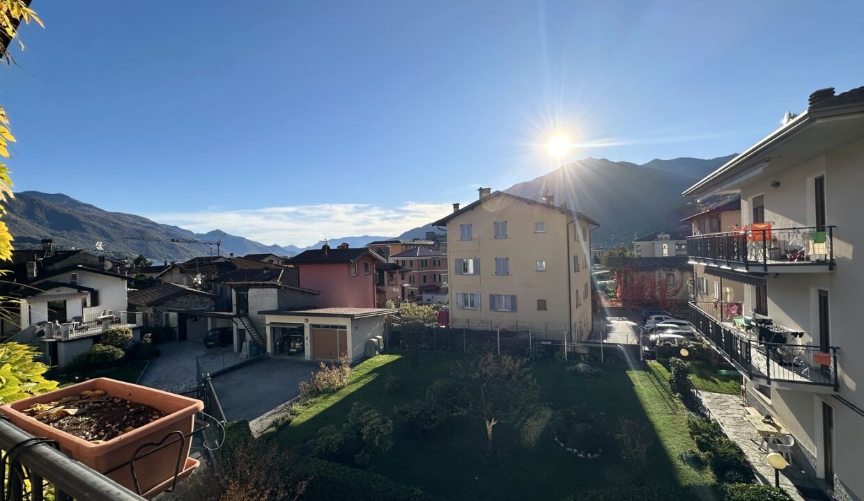 Casa Indipendente Gravedona ed Uniti Lago Como -