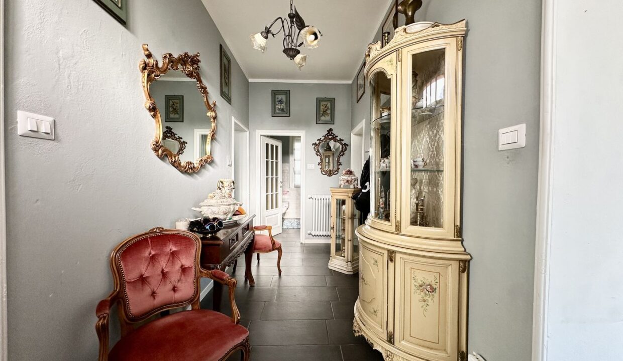 Casa Indipendente Gravedona ed Uniti Lago Como -