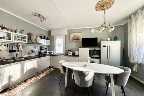 Casa Indipendente Gravedona ed Uniti Lago Como -