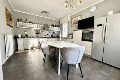 Casa Indipendente Gravedona ed Uniti Lago Como -