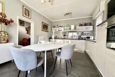 Casa Indipendente Gravedona ed Uniti Lago Como -