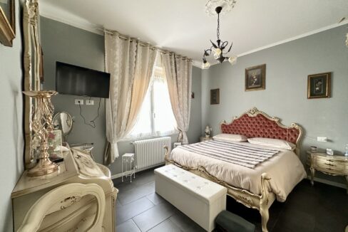 Casa Indipendente Gravedona ed Uniti Lago Como -