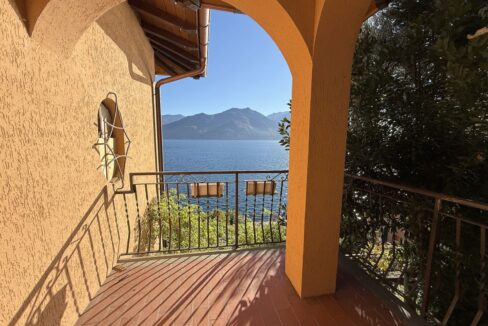 Villa Menaggio con Accesso Diretto al Lago - Piano Terra