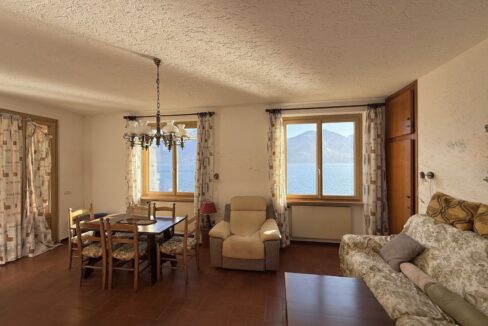 Villa Menaggio con Accesso Diretto al Lago - Piano Terra