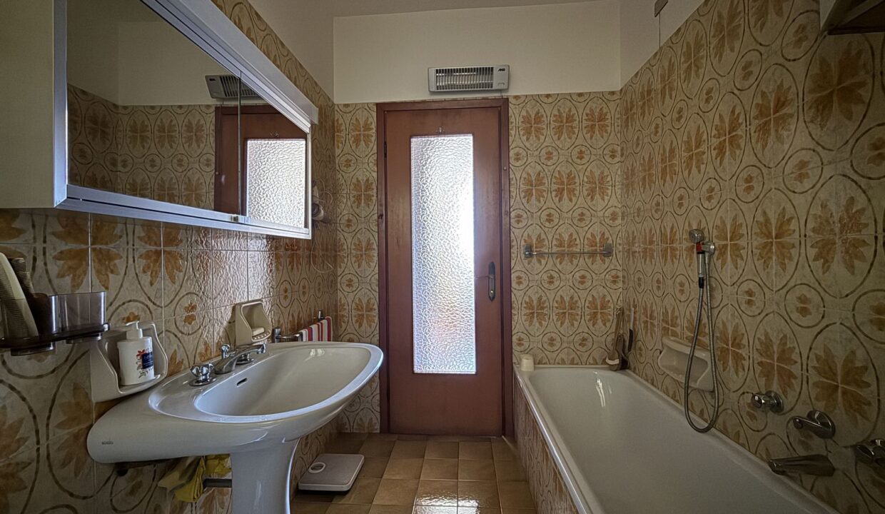 Villa Menaggio con Accesso Diretto al Lago - Piano Terra