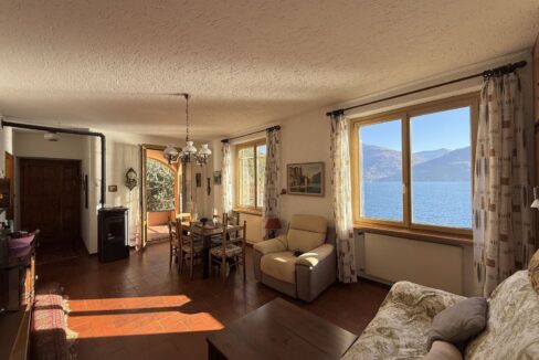 Villa Menaggio con Accesso Diretto al Lago - Piano Terra