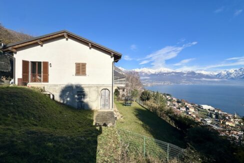 Villa Pianello del Lario con Terreno e Vista Lago