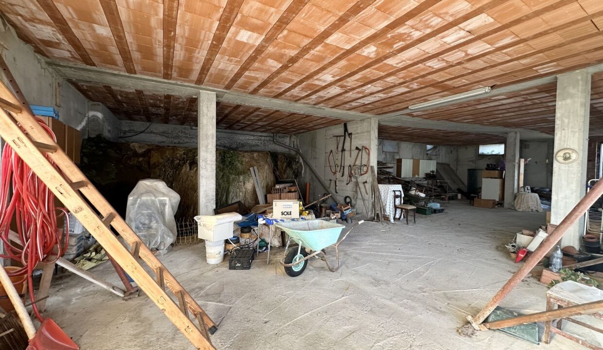 Villa Pianello del Lario con Terreno e Vista Lago