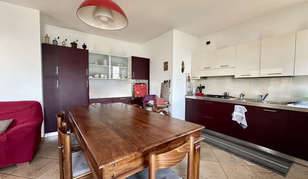 Villa Pianello del Lario con Terreno e Vista Lago