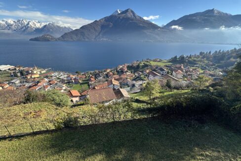 Villa Pianello del Lario con Terreno e Vista Lago