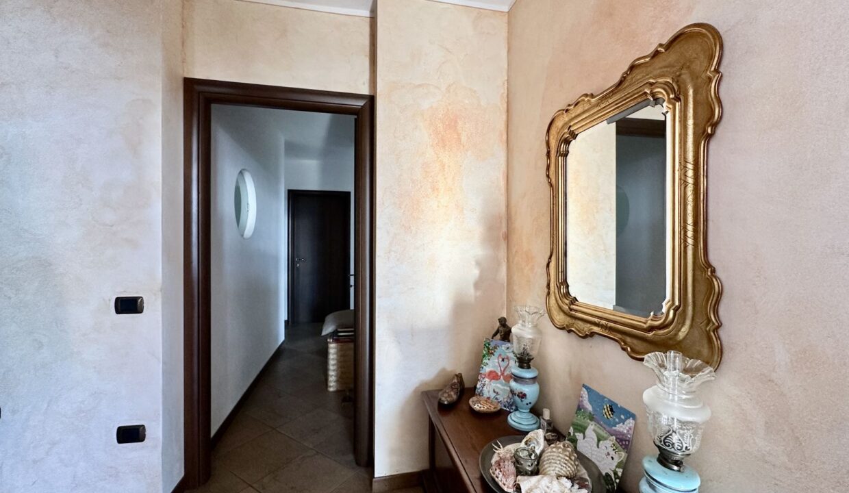 Villa Pianello del Lario con Terreno e Vista Lago