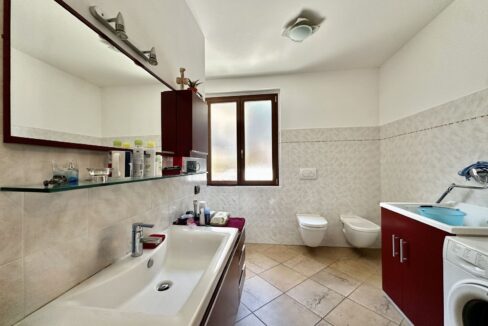 Villa Pianello del Lario con Terreno e Vista Lago